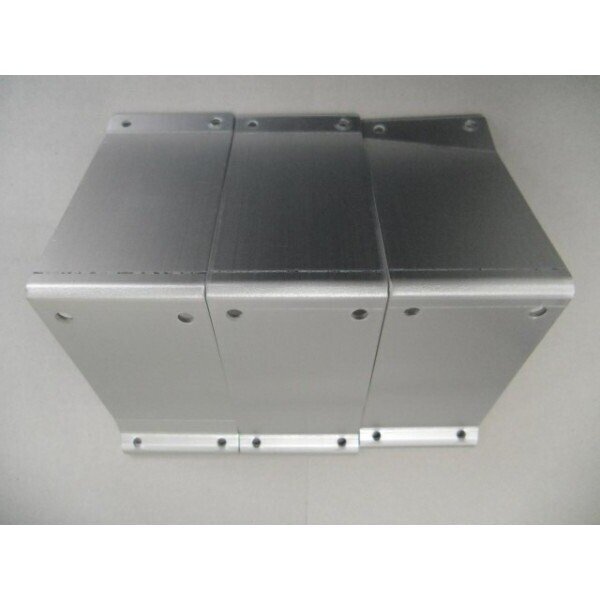 画像2: 200系ハイエース スーパーロング用オーニングブラケット (2)